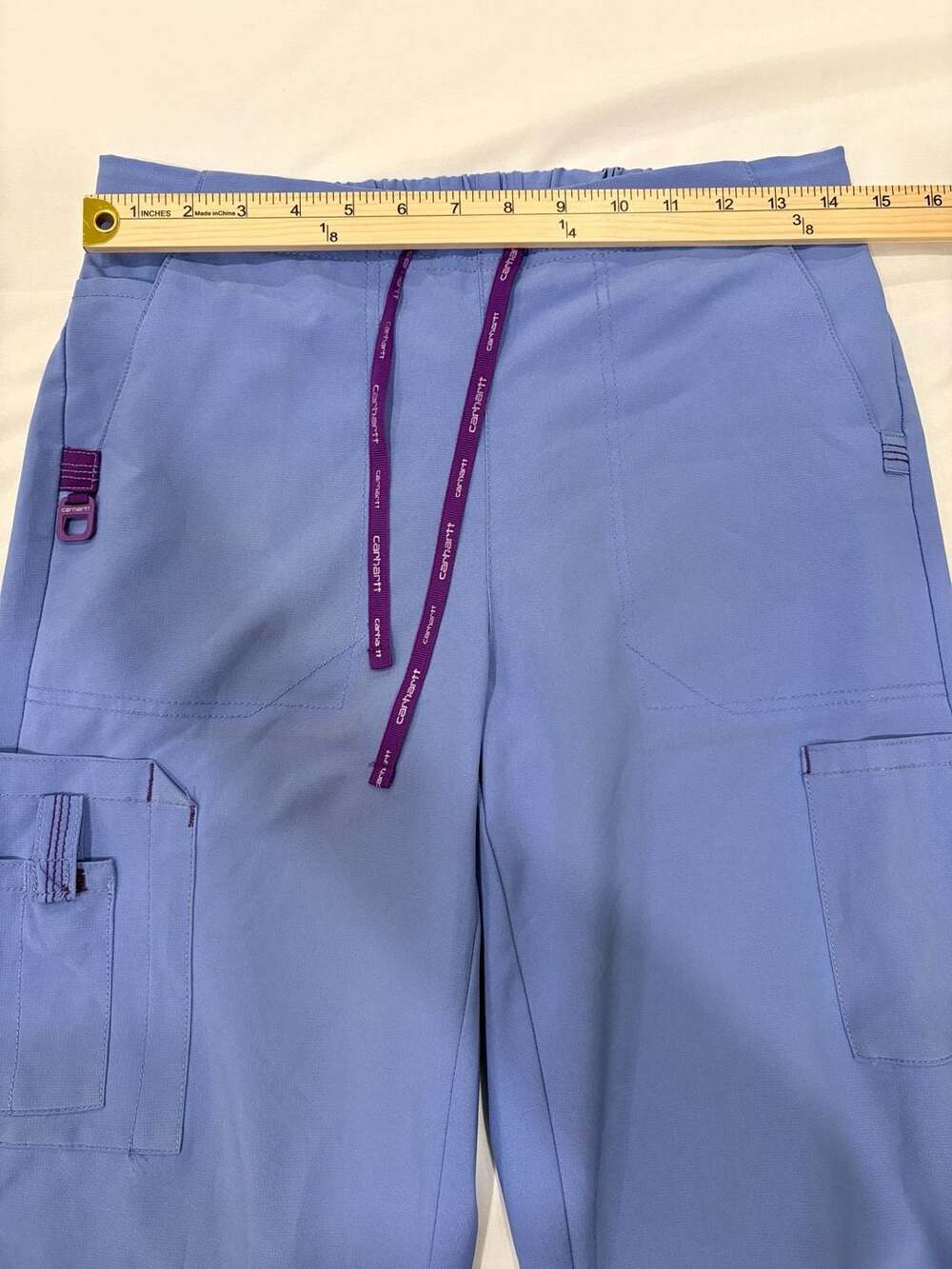 Carhartt Cross-Flex Women's V-Neck Media Scrub Top and Cargo Scrub Pants Set - Picture 5 of 7